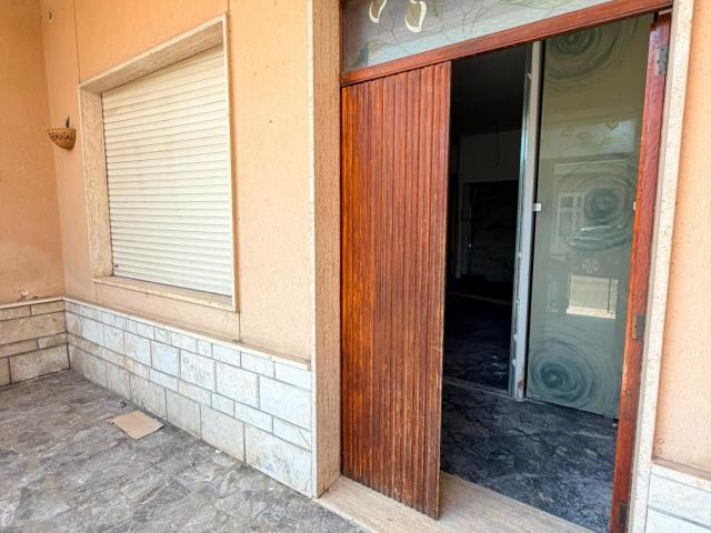 Appartamento in vendita a Dragoni, Lequile