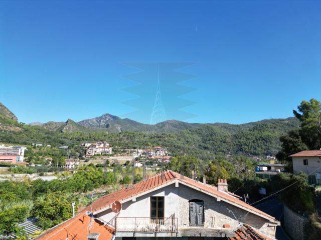 Appartamento in vendita a Ventimiglia, Liguria
