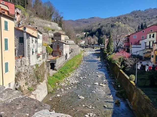 Appartamento in vendita a Varese Ligure, Liguria