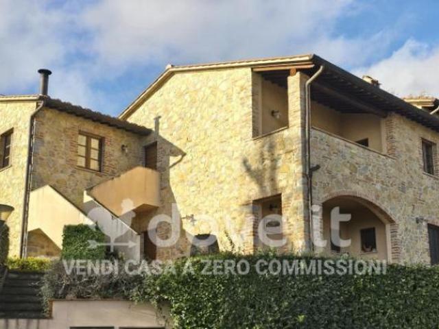 Appartamento in vendita a Cetona, Toscana