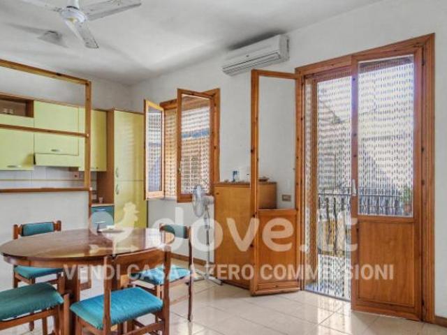Appartamento in vendita a Acireale, Sicilia