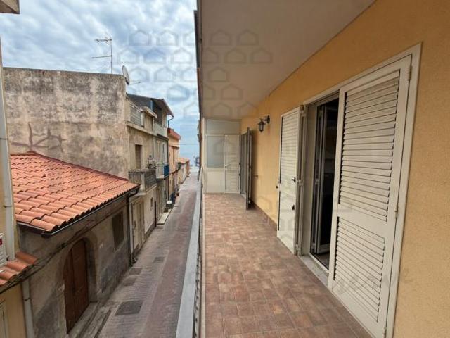 Appartamento in vendita a Nizza Di Sicilia, Sicilia