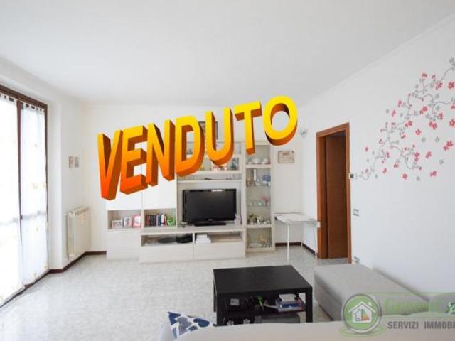 Appartamento in vendita a Ornago, Lombardia
