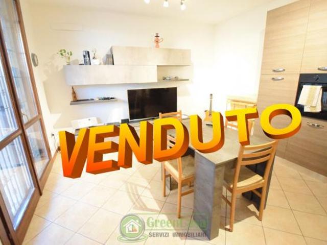 Appartamento in vendita a Roncello, Lombardia