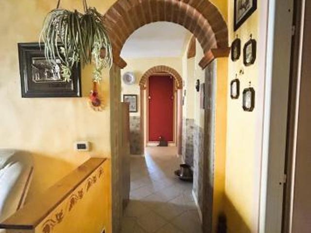 Appartamento in vendita a Pistoia, Toscana