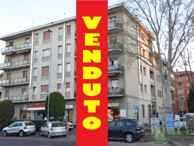 Appartamento in vendita a Sant'Albino, Monza