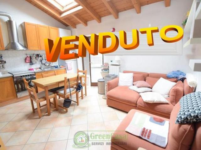 Appartamento in vendita a Roncello, Lombardia