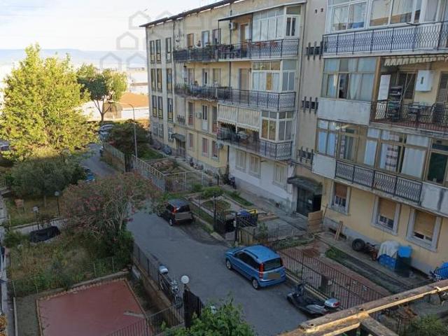 Appartamento in vendita a San Filippo Inferiore, Messina