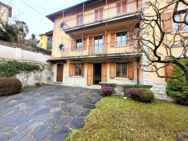 Appartamento in vendita a Sormano, Lombardia