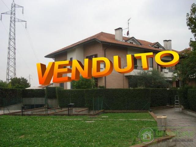 Appartamento in vendita a Agrate Brianza, Lombardia