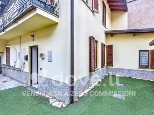 Monolocale in vendita a Pregnana Milanese, Milano