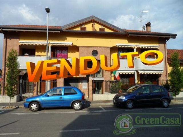 Appartamento in vendita a Cavenago Brianza, Lombardia