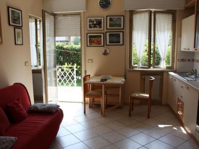 Appartamento in vendita a Marina di Massa, Marina Di Massa