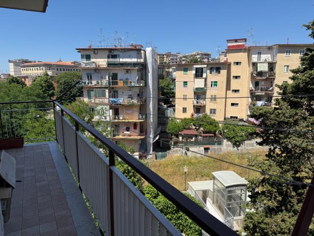 Appartamento in affitto a Afragola, Campania