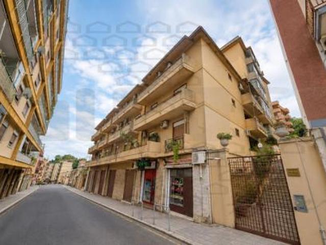 Appartamento in vendita a V Circoscrizione, Messina