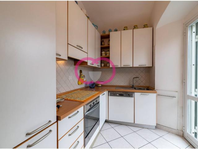 Appartamento in affitto a Centro Est, Serra Riccò