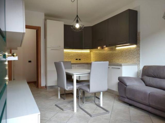 Appartamento in affitto a Azzano San Paolo, Lombardia