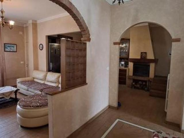 Appartamento in vendita a Vicchio, Toscana