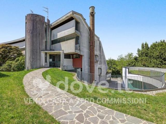 Appartamento in vendita a Villaggio Mater Nostra, Varese