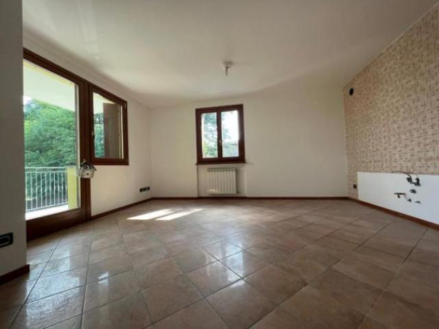 Appartamento in vendita a Almenno San Salvatore, Lombardia