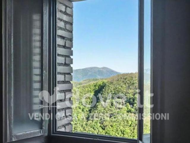 Appartamento in vendita a Campello Sul Clitunno, Umbria