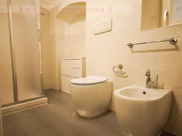 Appartamento in affitto a Centro storico, Brenzone