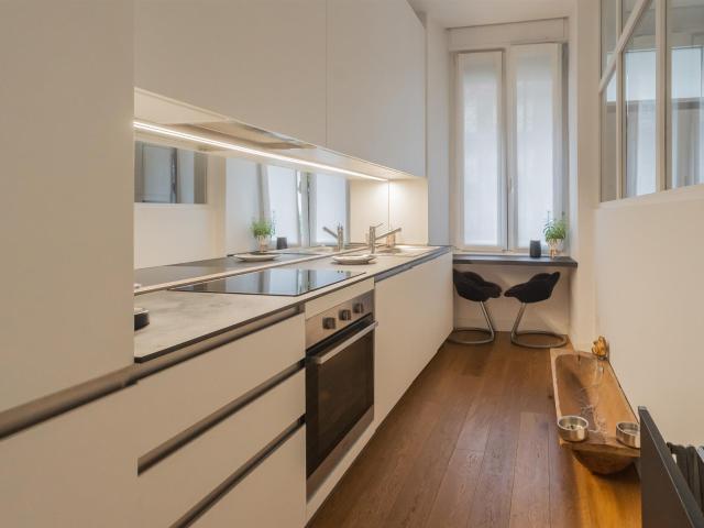 Appartamento in vendita a Municipio 1, Milano