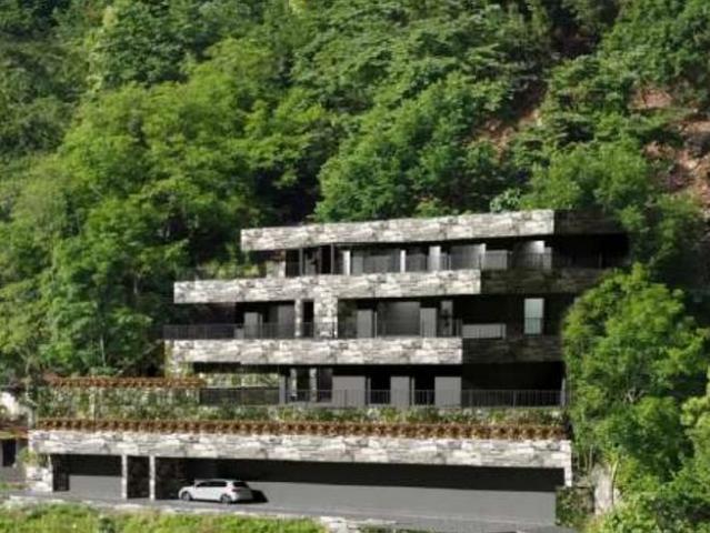 Appartamento in vendita a Argegno, Como