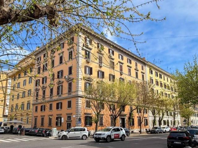 Appartamento in vendita a Municipio Roma I, Roma Capitale