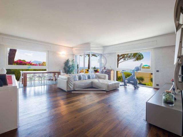 Appartamento in vendita a Levante, Serra Riccò