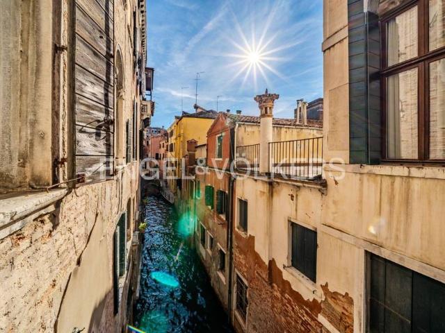 Appartamento in vendita a Venezia-Murano-Burano, Venezia