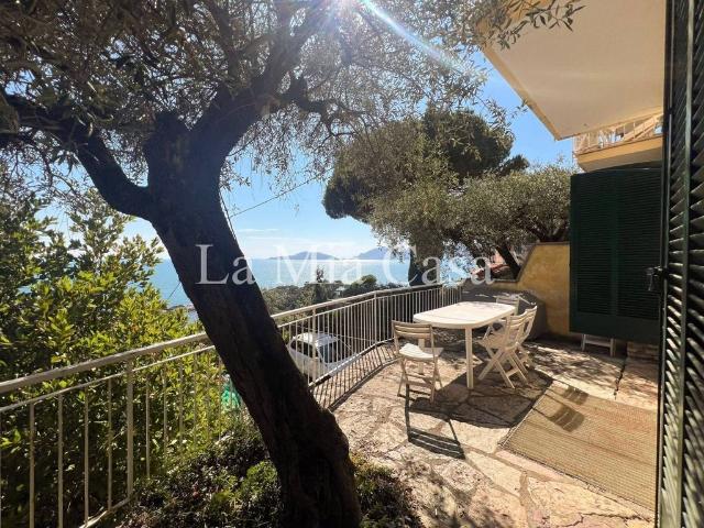 Appartamento in vendita a La Serra, Lerici