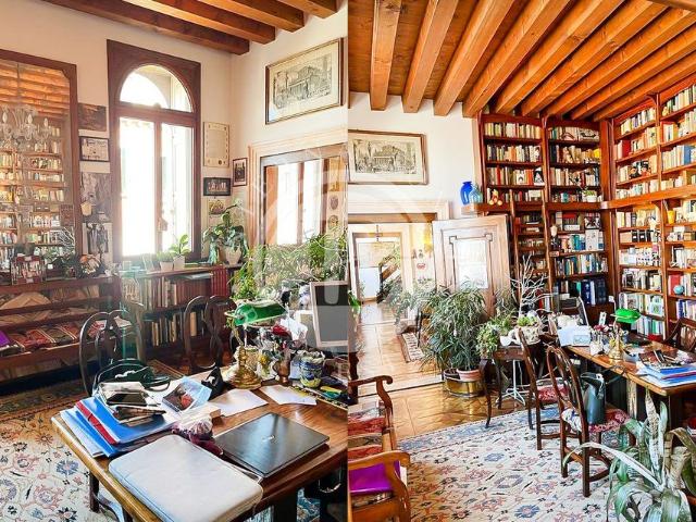 Appartamento in vendita a Venezia, Veneto