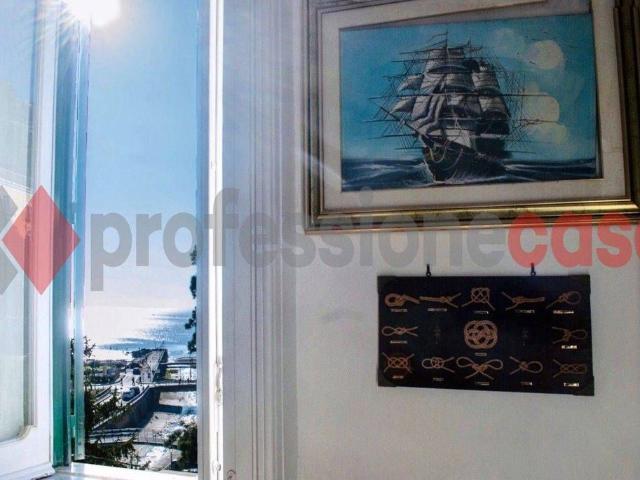 Appartamento in vendita a Vietri Sul Mare, Campania