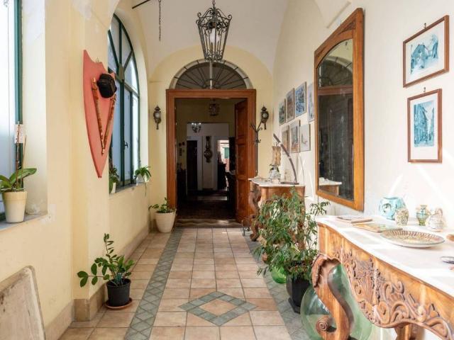 Appartamento in vendita a Casa Davide, Cava De' Tirreni