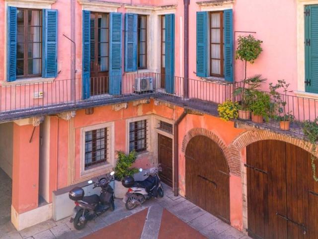 Appartamento in vendita a Brenzone, Veneto