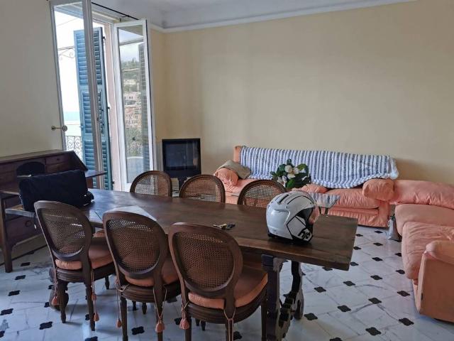 Appartamento in vendita a San Lorenzo Della Costa, Liguria
