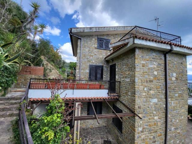 Appartamento in vendita a Pollica, Campania