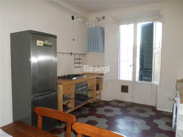 Appartamento in affitto a Centro Direzionale, Prato