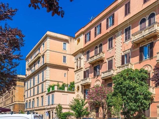 Appartamento in vendita a Prati, Roma