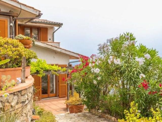 Appartamento in vendita a Isola del Giglio, Giglio Porto