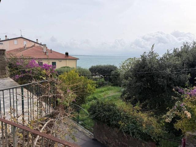 Appartamento in vendita a Orbetello, Toscana