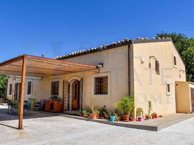 Appartamento in vendita a Campello Sul Clitunno, Umbria