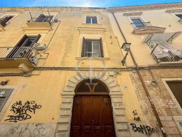 Appartamento in vendita a Municipio 1, Puglia