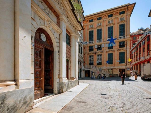 Appartamento in affitto a Centro Est, Serra Riccò