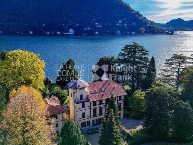 Appartamento in vendita a Vignascia, Como