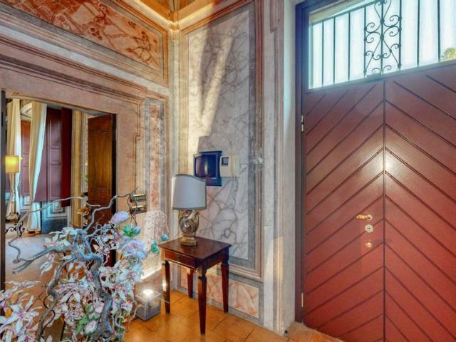 Appartamento in vendita a Corbetta, Milano