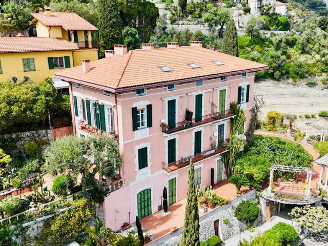 Appartamento in vendita a Mortola Inferiore, Ventimiglia