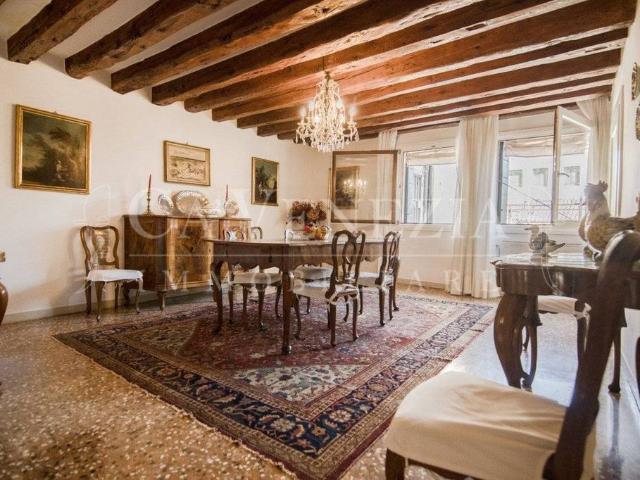 Appartamento in vendita a Venezia-Murano-Burano, Venezia