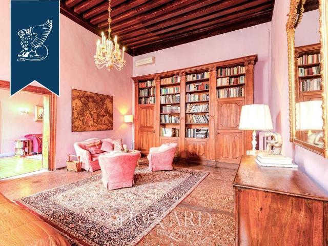 Appartamento in vendita a Venezia-Murano-Burano, Venezia